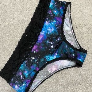 NWOT Torrid Galaxy Cheeky Panties